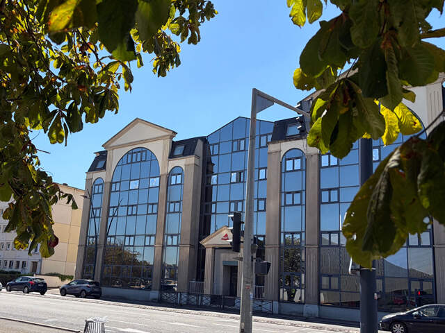 Appartement Evreux 5 pièce(s) 125.95 m2 — photo du bien