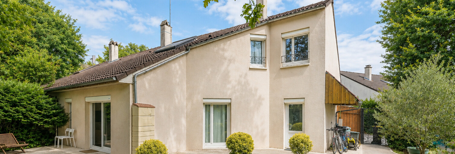 Maison 5 Pièces 98 m² à vendre à Noisy-le-Grand (93160)