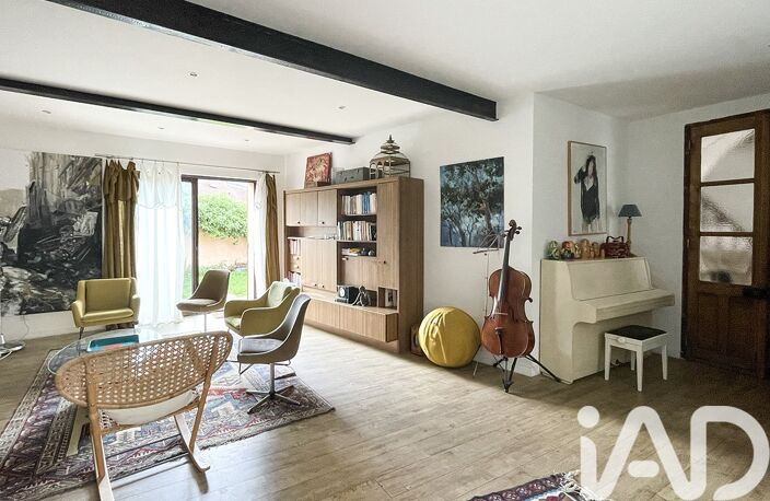 Vente Maison/villa 9 pièces — photo 2