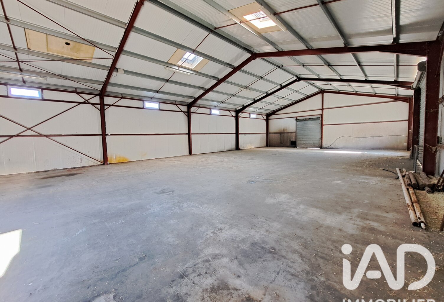 Vente Boutique/Local commercial 1 234 m&sup2; — photo 1