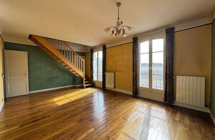 ASNIÈRES DUPLEX  DE 145 M² AU SOL À MODERNISER — photo 2