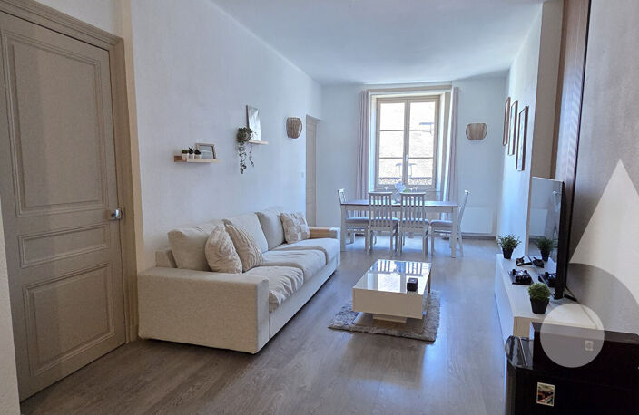 Appartement Dole 3 pièce(s) 70 m2 + vue collégiale — photo 2