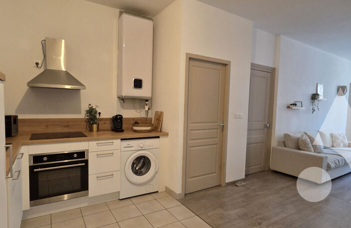 Appartement Dole 3 pièce(s) 70 m2 + vue collégiale — photo 3