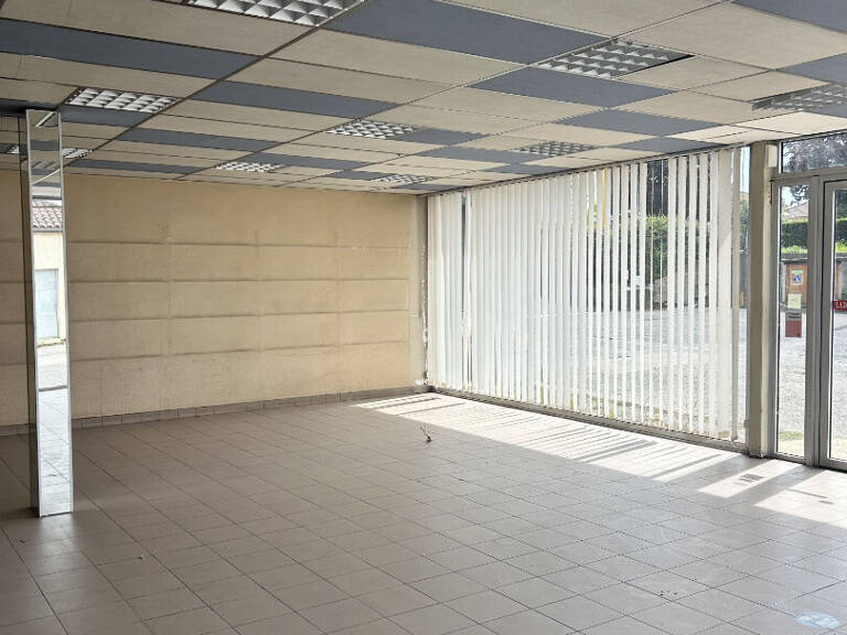 Local commercial  172 m2 — photo 1