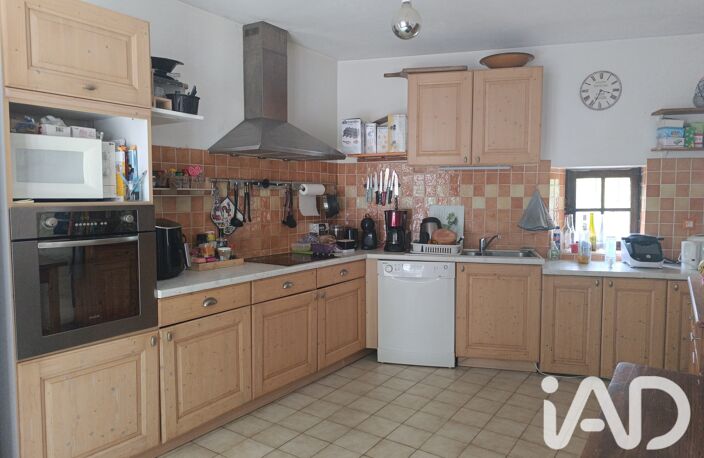 Vente Maison/villa 4 pièces — photo 2