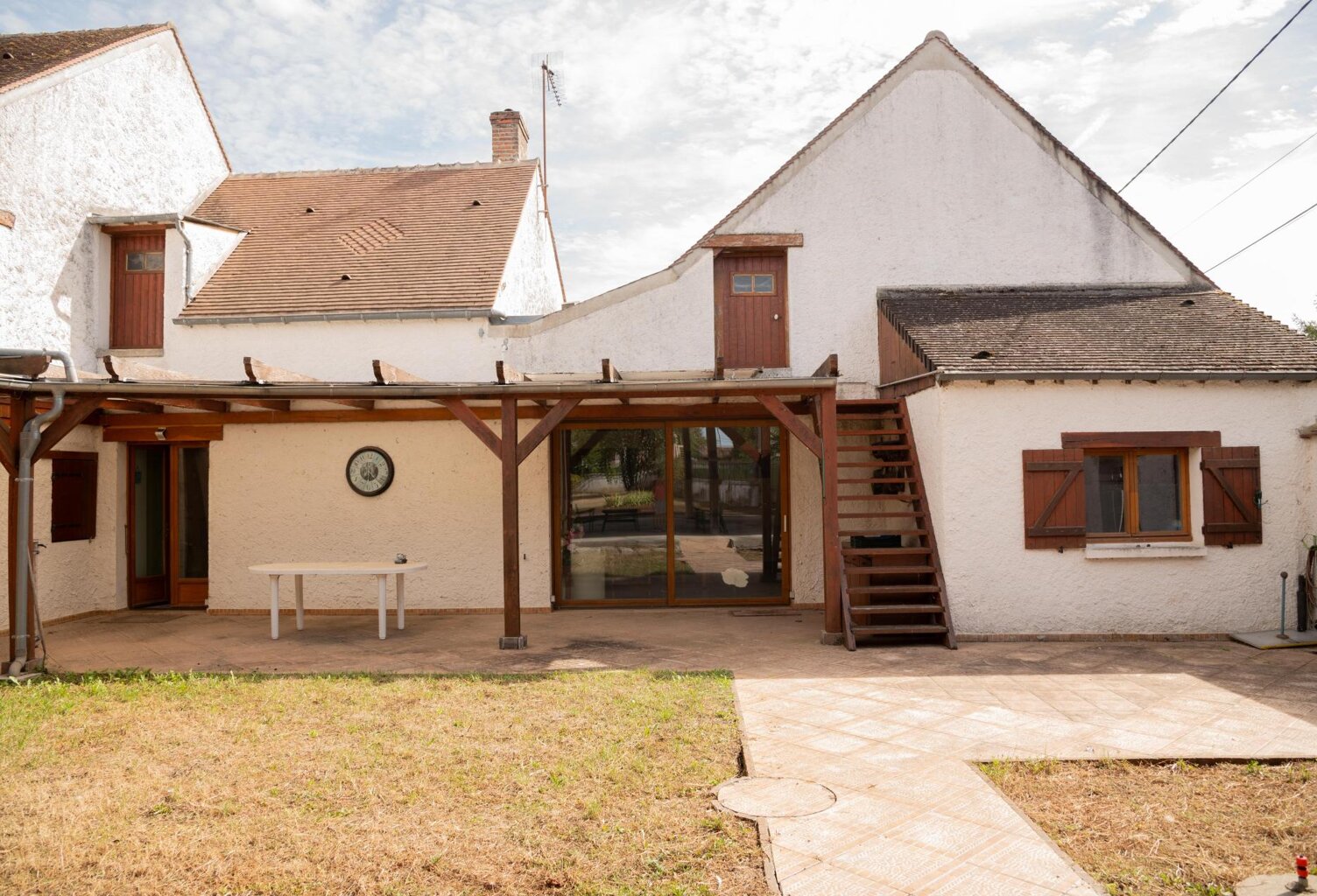 Maison d'exception de 151 m² : charme et potentiel ! — photo 1