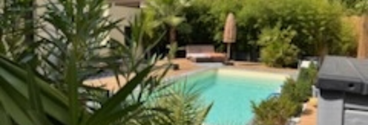 Maison 5 Pièces 177 m² à vendre à Malemort-du-Comtat (84570)