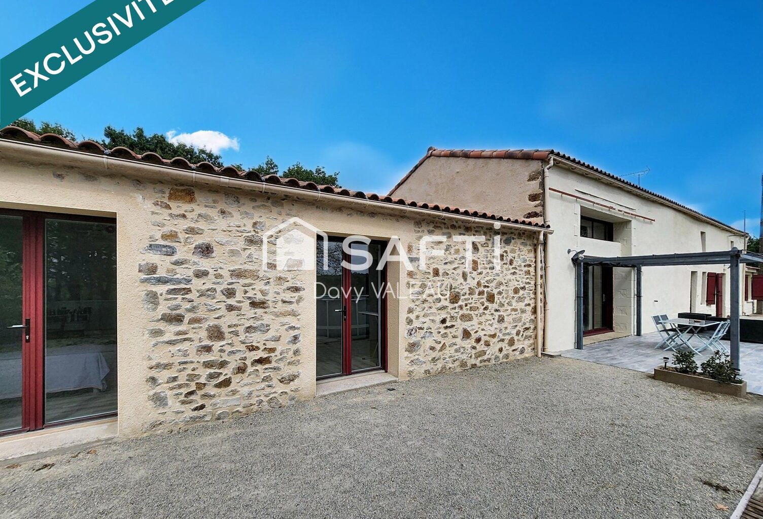 Longère de 250m² 5 chambres et 250m² de garage — photo 1