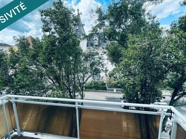 Belle terrasse et parking — photo du bien