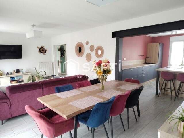 Maison familiale avec potentiel locatif à la Flèche — photo du bien