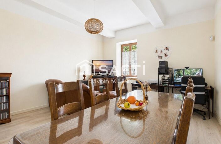 3 pièces de 86 m² au cœur de Trévoux + cave 30m² — photo 2