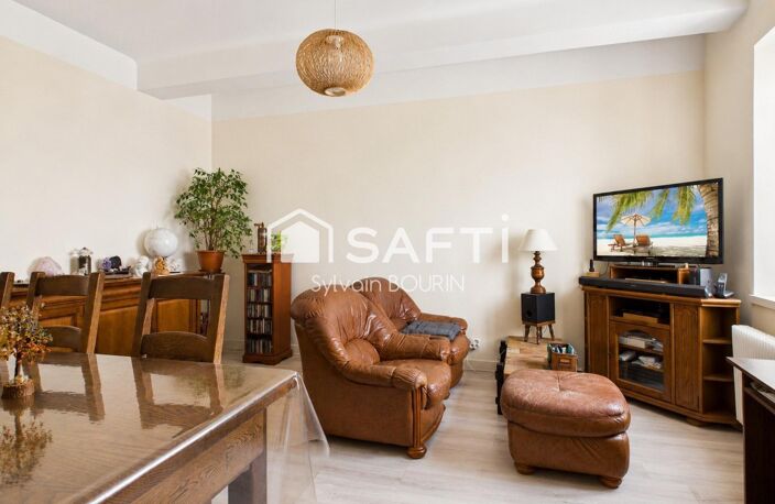 3 pièces de 86 m² au cœur de Trévoux + cave 30m² — photo 3
