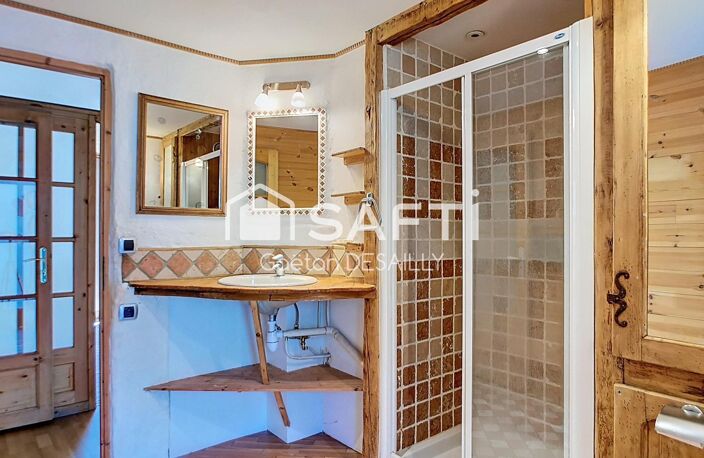 Triplex de 124 m²  histoire, volumes, potentiel — photo 2