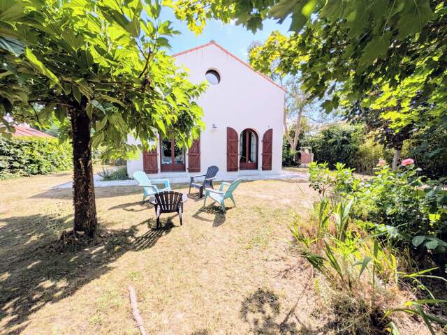 Maison familiale 8 pièces à vendre  Château-Thébaud  Terrain de 1 800 m² — photo du bien