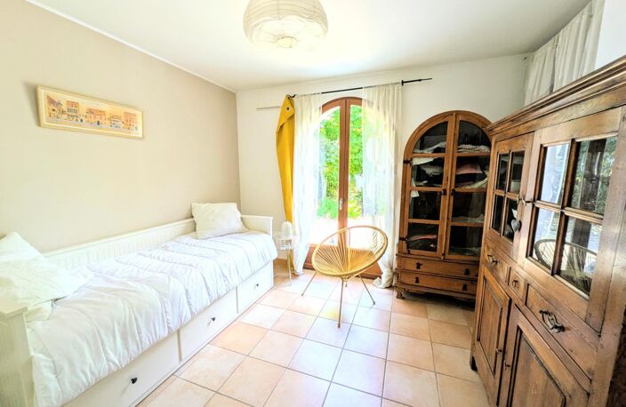Maison familiale 8 pièces à vendre  Château-Thébaud  Terrain de 1 800 m² — photo 4