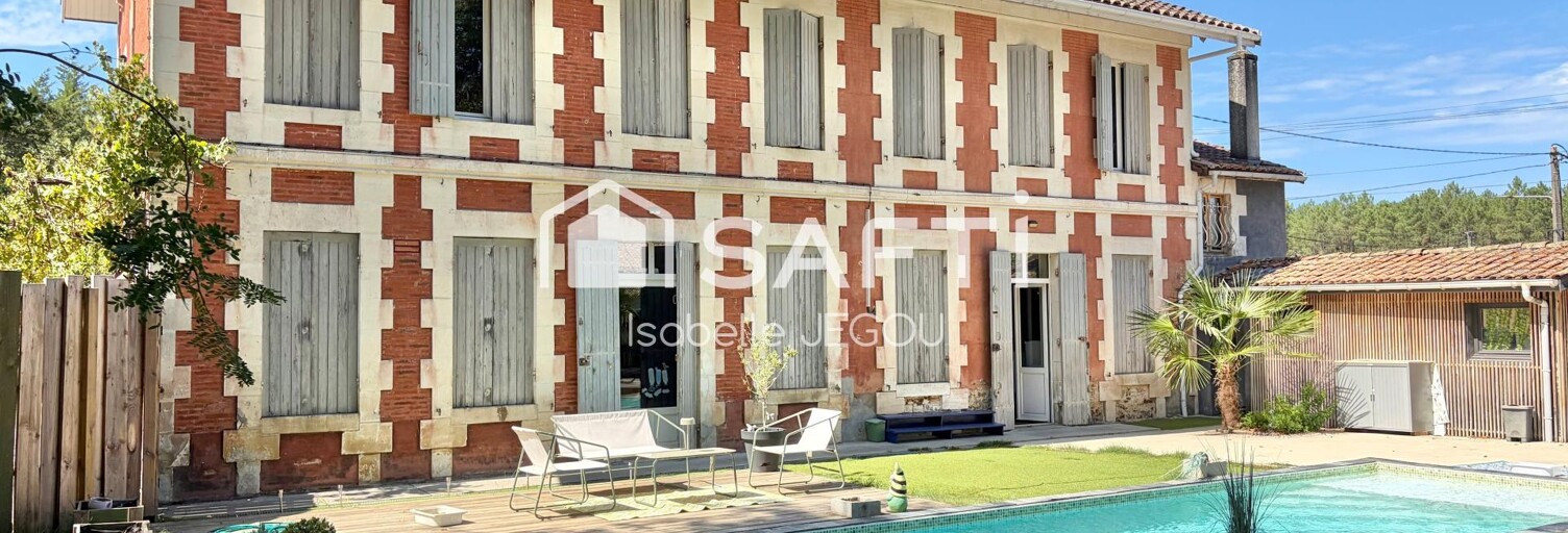 Maison 8 Pièces 211 m² à vendre à Salles (33770)