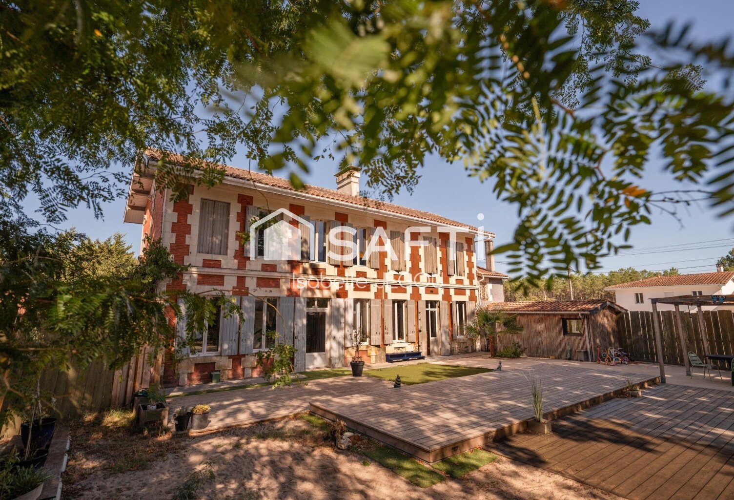 Demeure de charme XIXe siècle avec piscine au calme sur SALLES — photo 1