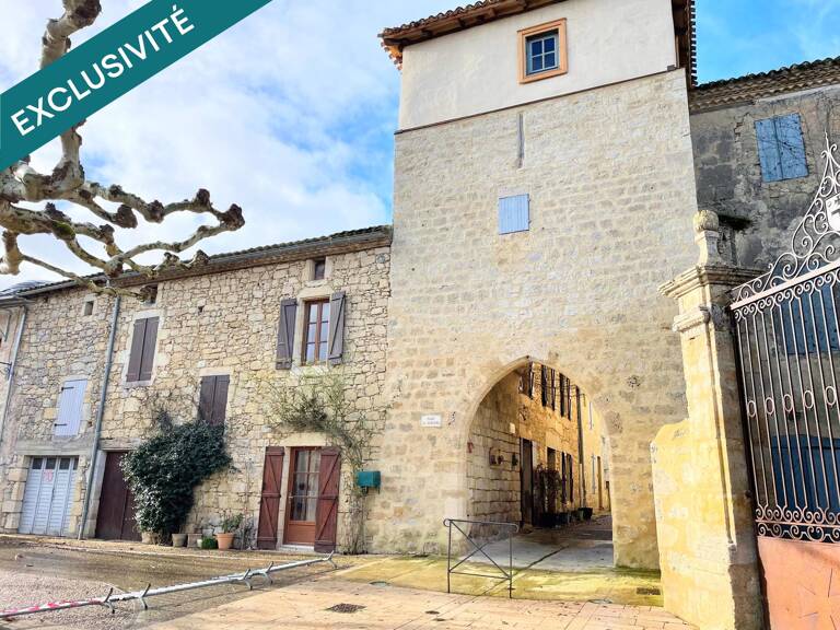 Maison  3/4 Chambres + cour et garage — photo 1