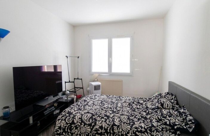 Investissement serein : maison louée centre-ville — photo 4