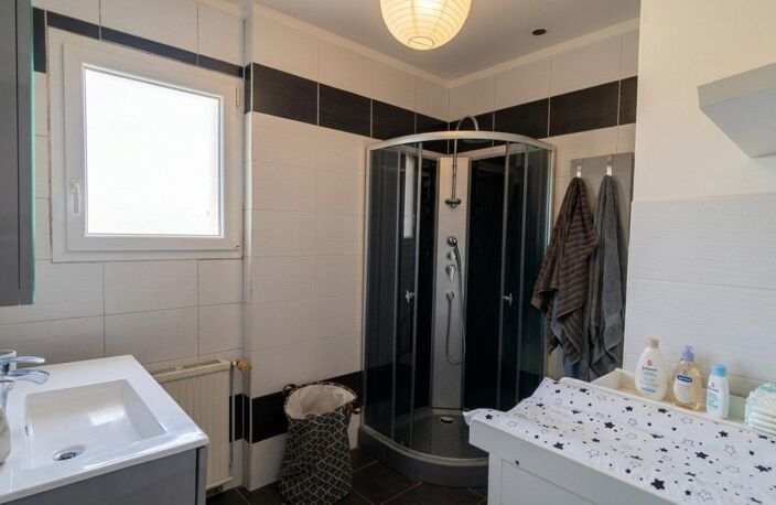 Investissement serein : maison louée centre-ville — photo 5