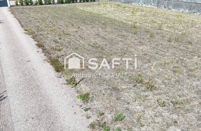 TERRAIN A CONSTRUIRE A SEGONZAC — photo 2