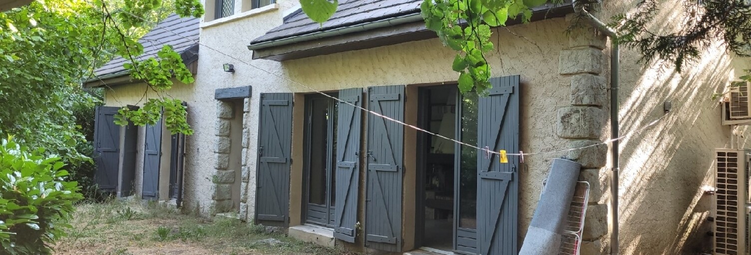 Maison 8 Pièces 150 m² à vendre à Bort-les-Orgues (19110)