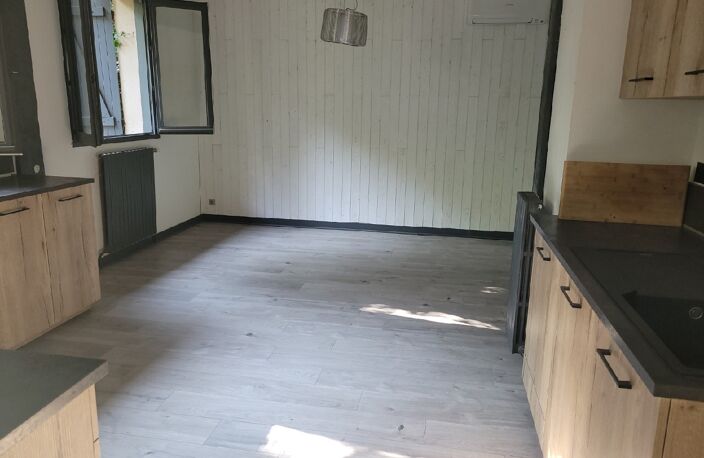 Vente maison 8 pièces 150 m² Bort-les-Orgues (19110) — photo 5