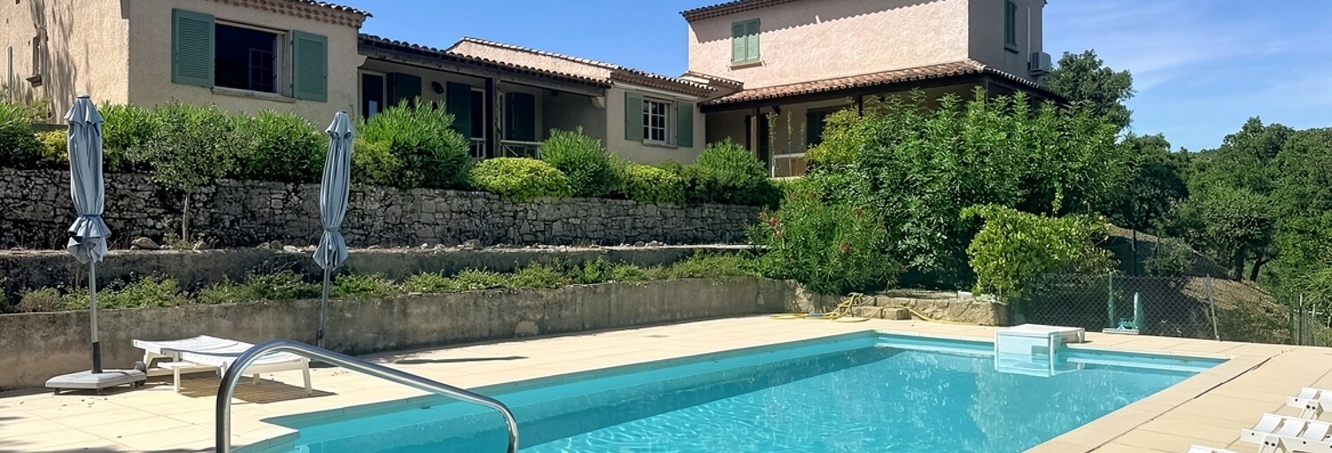 Maison 8 Pièces 189 m² à vendre à Le Plan-de-la-Tour (83120)