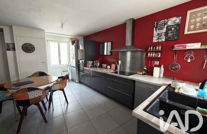 Vente Maison de ville 5 pièces — photo 2