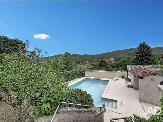 Vente Maison/villa 4 pièces — photo du bien