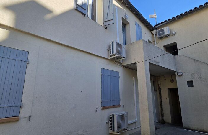 Vente Immeuble 12 pièces — photo 2