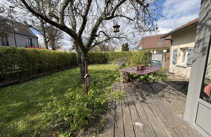 COUP DE COEUR POUR CETTE MAISON DE PLAIN PIED RARE SUR LE SE — photo 2