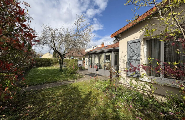 COUP DE COEUR POUR CETTE MAISON DE PLAIN PIED RARE SUR LE SE — photo 3