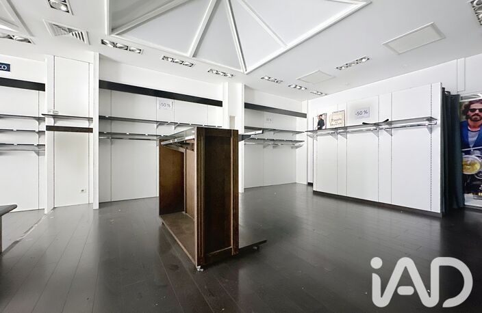 Vente Boutique/Local commercial 145 m&sup2; — photo 3
