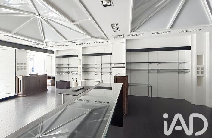 Vente Boutique/Local commercial 145 m&sup2; — photo 5