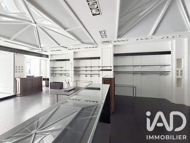 Vente Boutique/Local commercial 145 m&sup2; — photo du bien