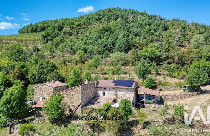 Vente Maison/villa 8 pièces — photo 2