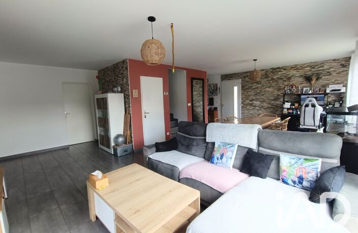 Vente Maison/villa 5 pièces — photo 2
