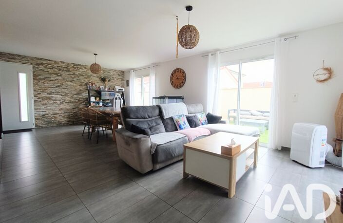 Vente Maison/villa 5 pièces — photo 3