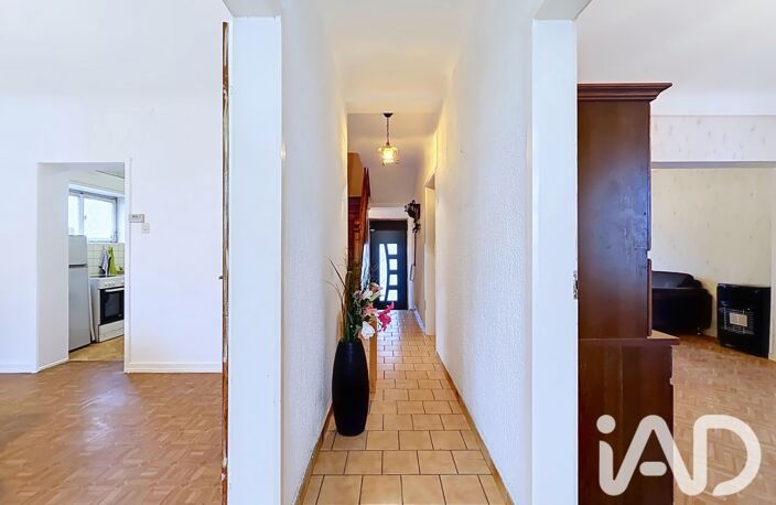 Vente Maison/villa 5 pièces — photo 2