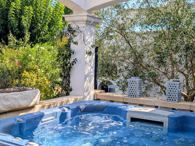 Maison familiale de 124 m2 avec terrasse et jacuzzi — Clarensac (Vaunage) — photo du bien