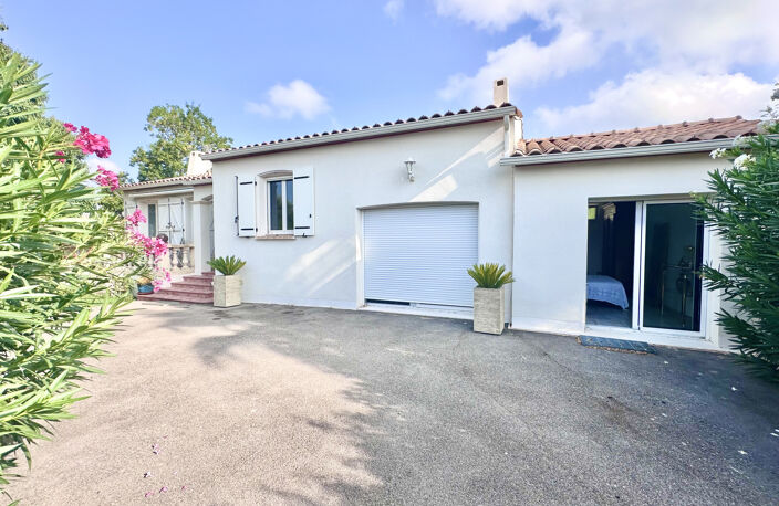 Maison familiale de 124 m2 avec terrasse et jacuzzi — Clarensac (Vaunage) — photo 2