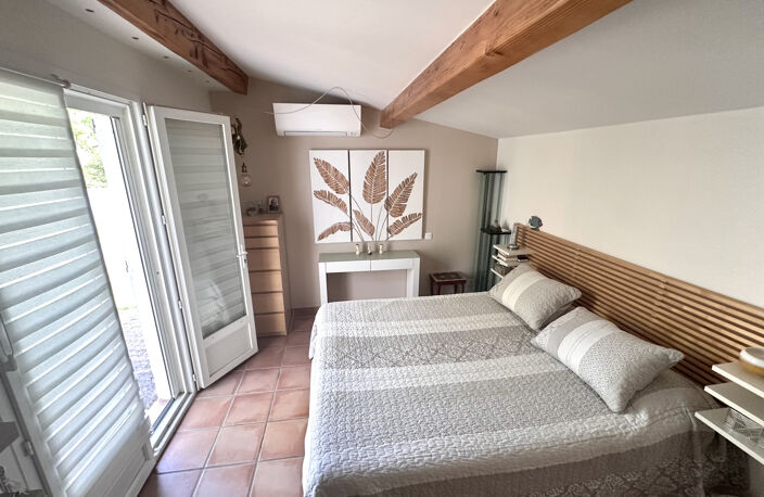 Maison familiale de 124 m2 avec terrasse et jacuzzi — Clarensac (Vaunage) — photo 5