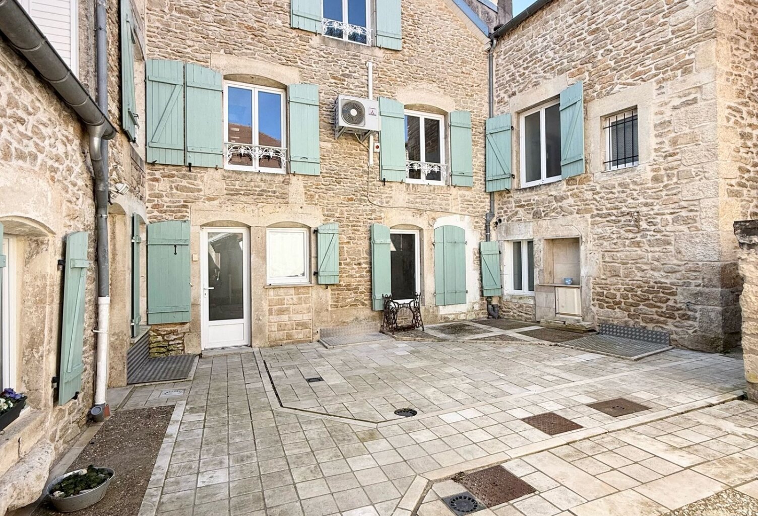 Vente Maison de ville 14 pièces — photo 1