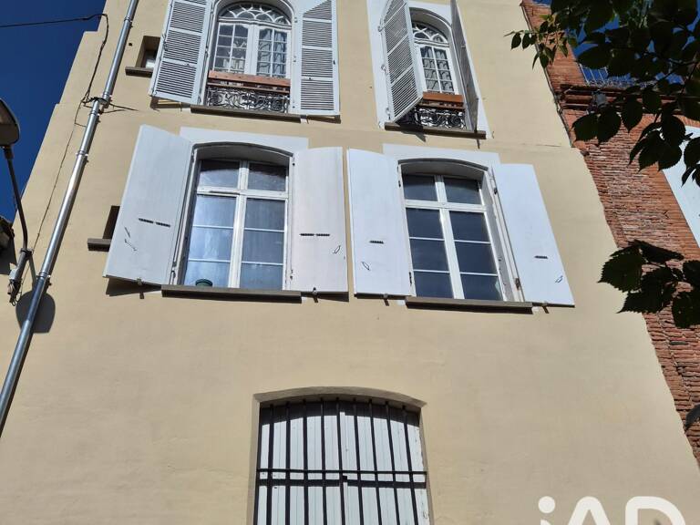 Vente Immeuble 702 m&sup2; — photo 1