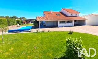 Maison 8 Pièces 178 m² à vendre à Breuil-Magné (17870)