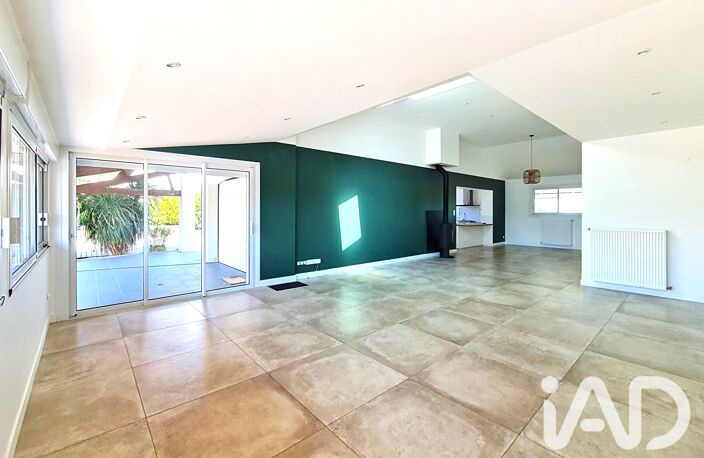 Vente Maison/villa 8 pièces — photo 3