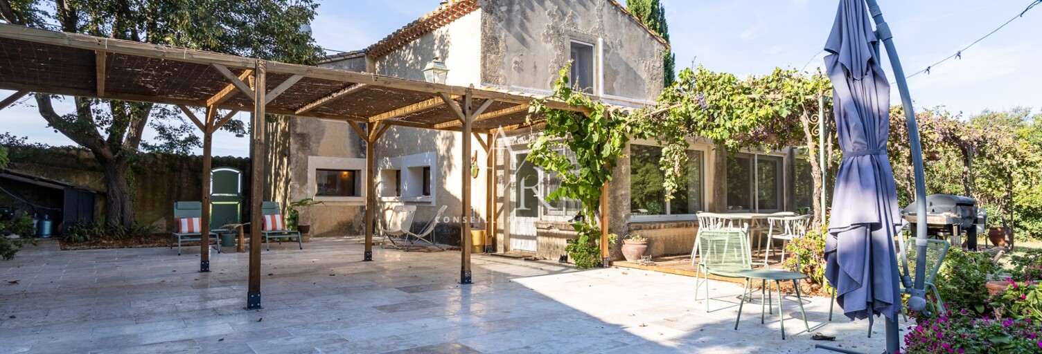Maison 5 Pièces 141 m² à vendre à Arles (13104)