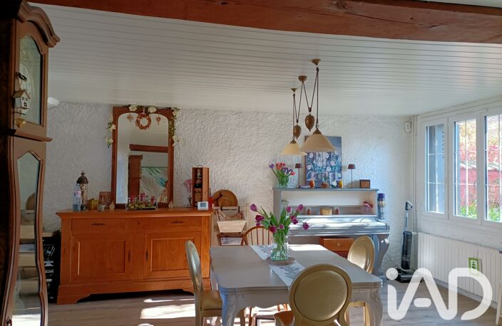 Vente Maison/villa 7 pièces — photo 2