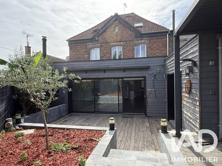 Vente Maison/villa 10 pièces — photo 1